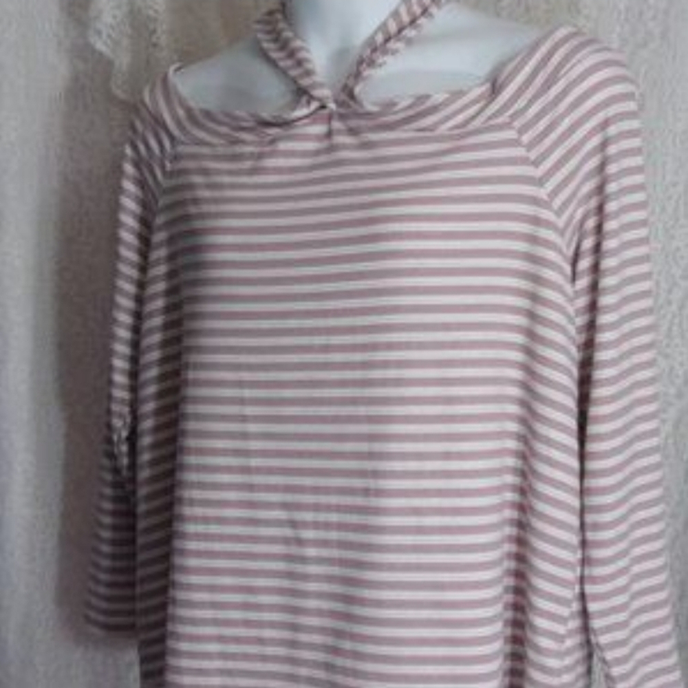 26/28)Cato cold shoulder top